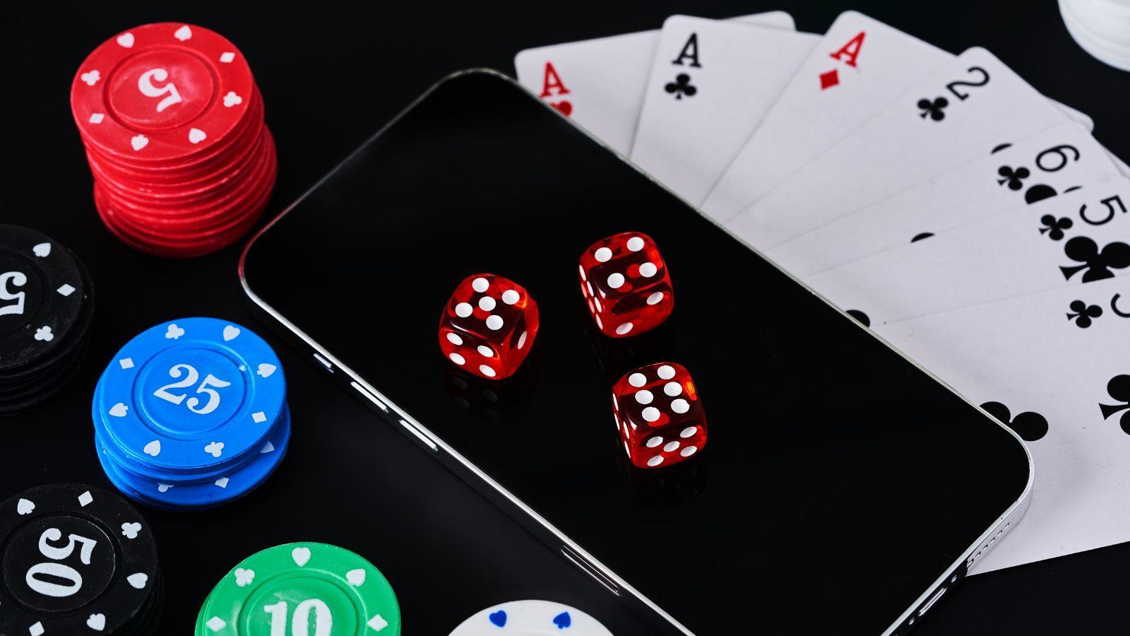 mobile gaming benefits, switch to mobile gaming, mobile game enjoyment, best mobile games 2023, mobile gaming tips, portable gaming advantages, mobile gaming experience, popular mobile games, mobile gaming reviews, gaming on the go